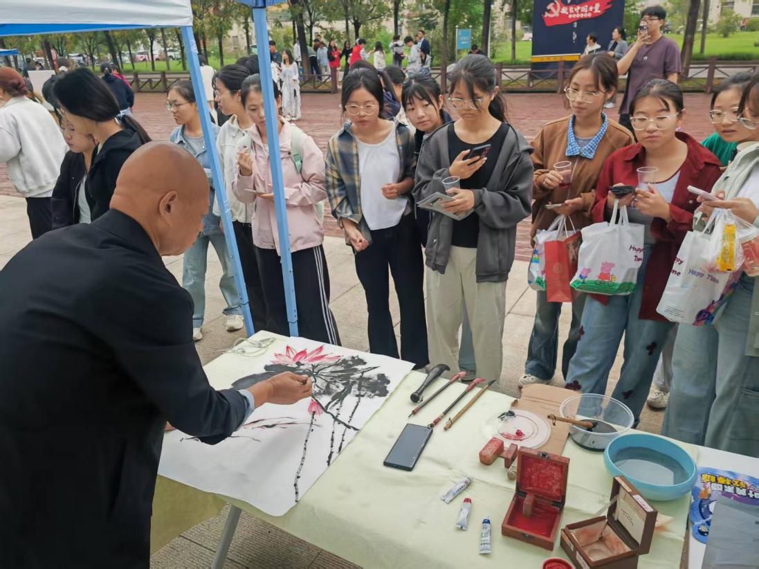 1759223227178011.jpg 1759223227178011.jpg