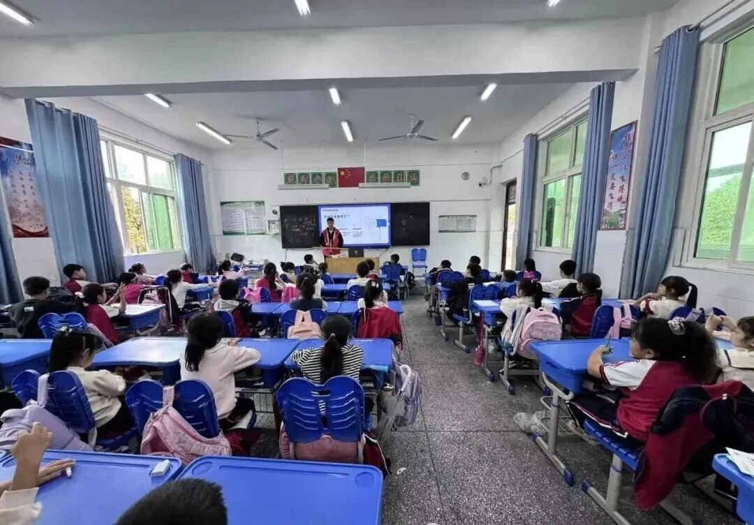 1760153214458625.png 1760153214458625.png